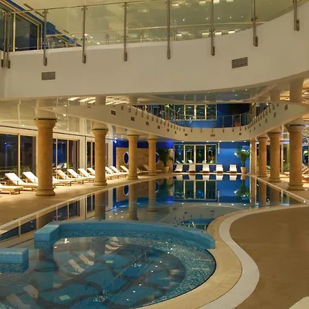 Splendid Conference & 5* Budva
