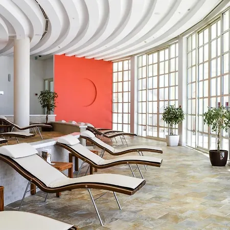 Splendid Conference & 5* Budva