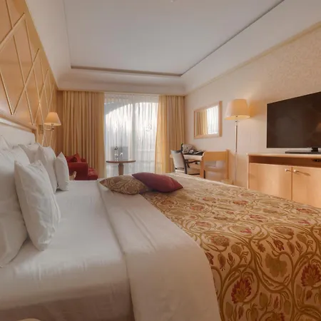 Splendid Conference & 5* Budva