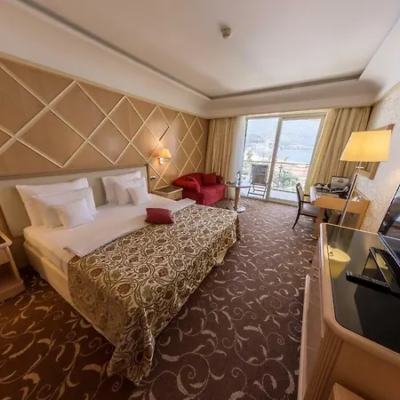 Hotel Splendid Conference & 5*