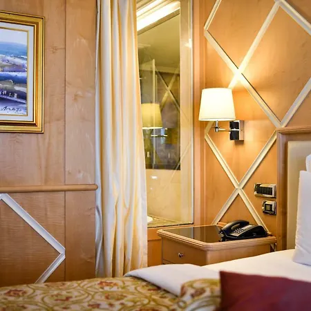 Splendid Conference & Hotel